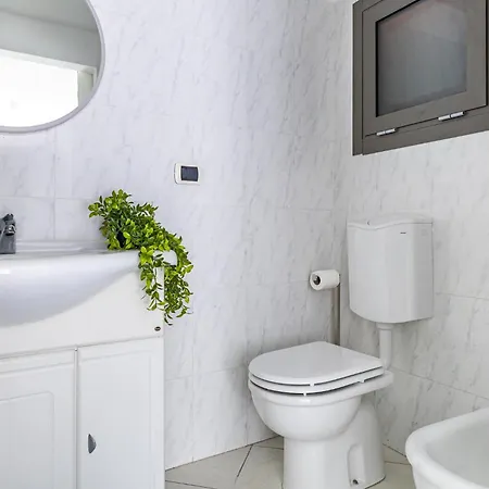 Boat/open Space Front Mare/spiaggia+ Box Apartment *